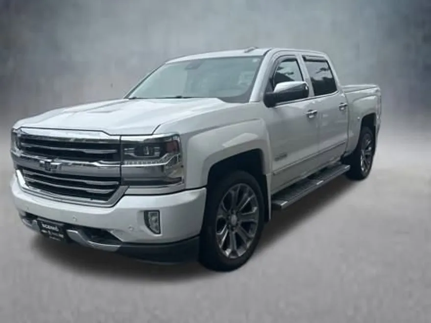 2018 Chevrolet Silverado 1500 High Country photo 1