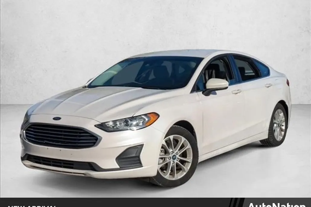 2019 Ford Fusion SE photo 1
