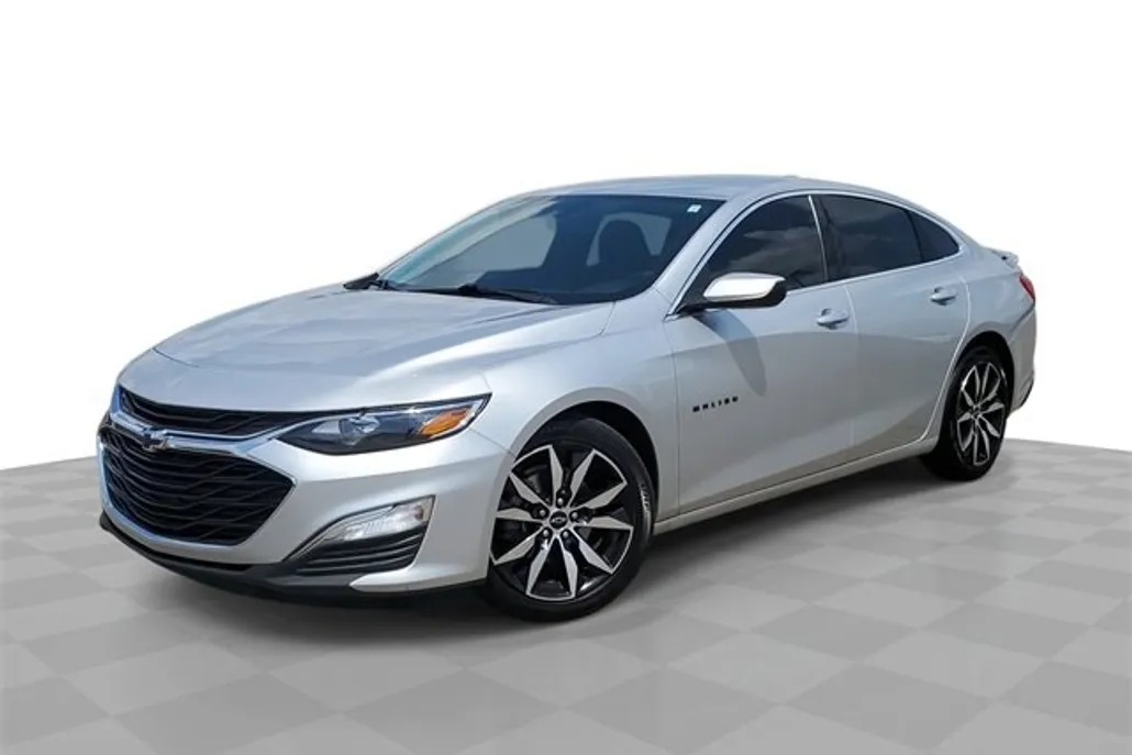 2021 Chevrolet Malibu RS photo 1