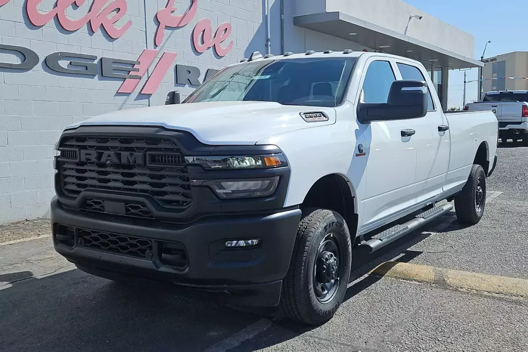 2025 Ram 2500 Tradesman photo 1