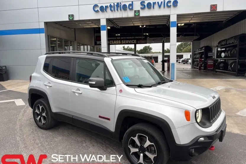 2020 Jeep Renegade Trailhawk photo 1