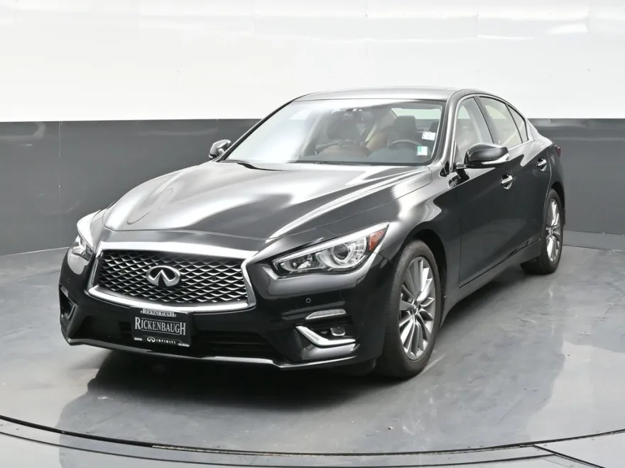 2024 Infiniti Q50 LUXE photo 1