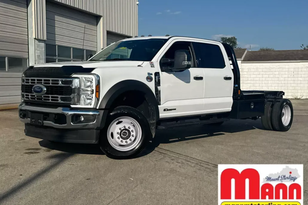 2024 Ford F-550 XLT photo 1