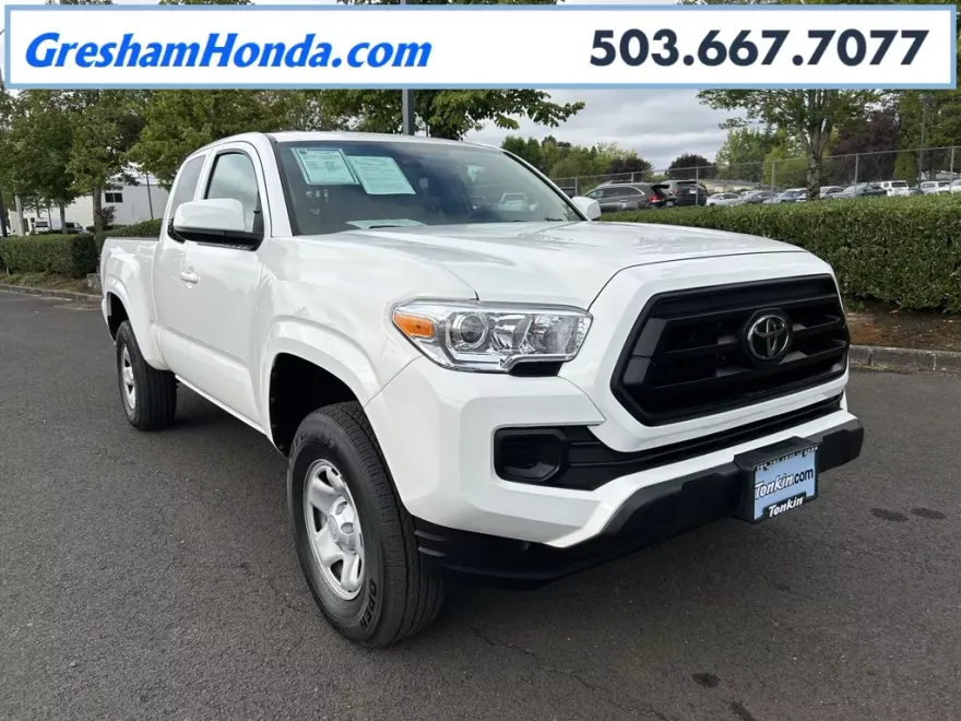 2022 Toyota Tacoma SR photo 1
