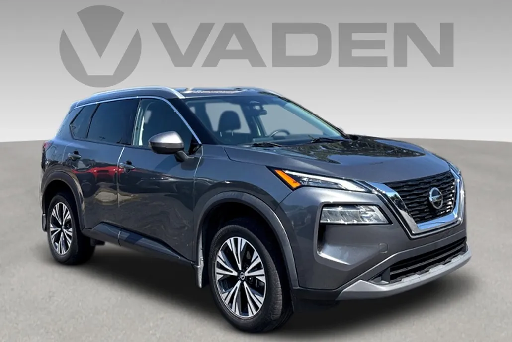2021 Nissan Rogue SV photo 1