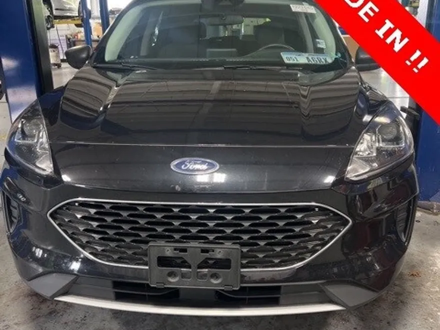 2022 Ford Escape SE photo 1