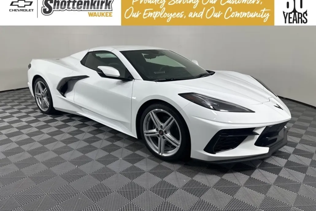 2024 Chevrolet Corvette Stingray 3LT photo 1