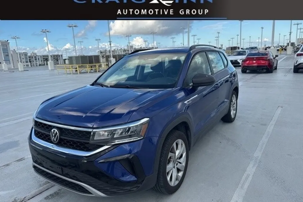 2023 Volkswagen Taos S photo 1
