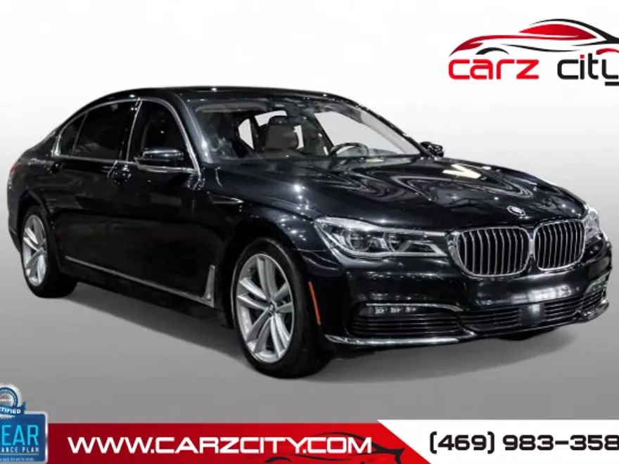 2018 Bmw 750i / B7 xDrive Sedan photo 1