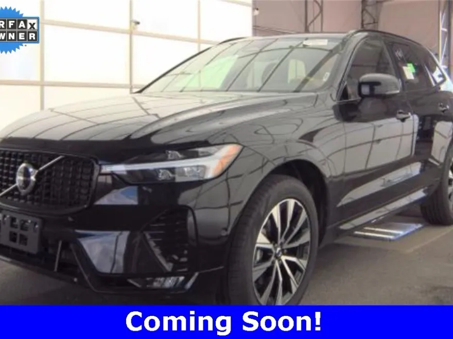 2025 Volvo XC60 B5 Plus photo 1