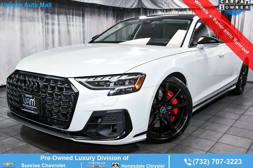2023 Audi S8 4.0T photo 1