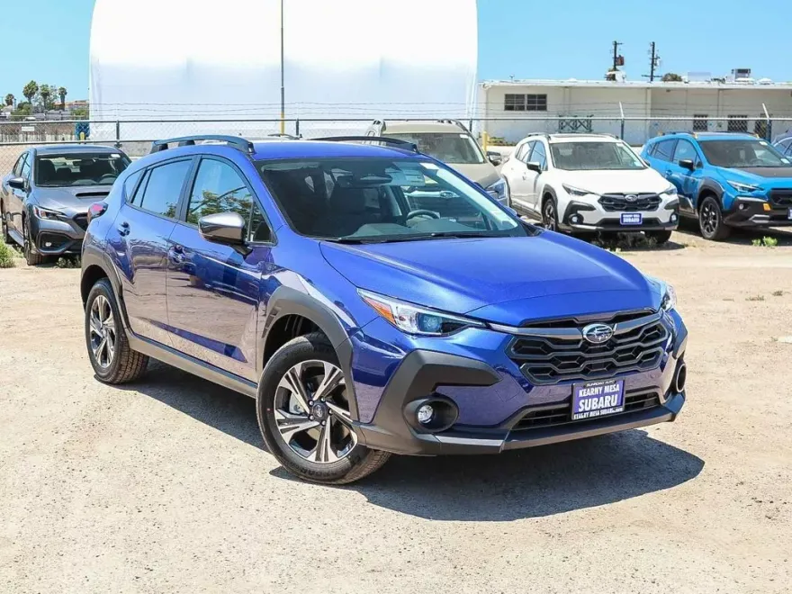 2025 Subaru Crosstrek Premium photo 1