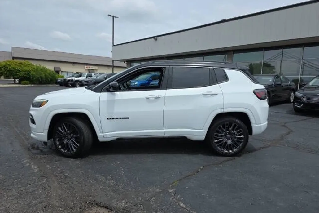 2022 Jeep Compass High Altitude photo 1