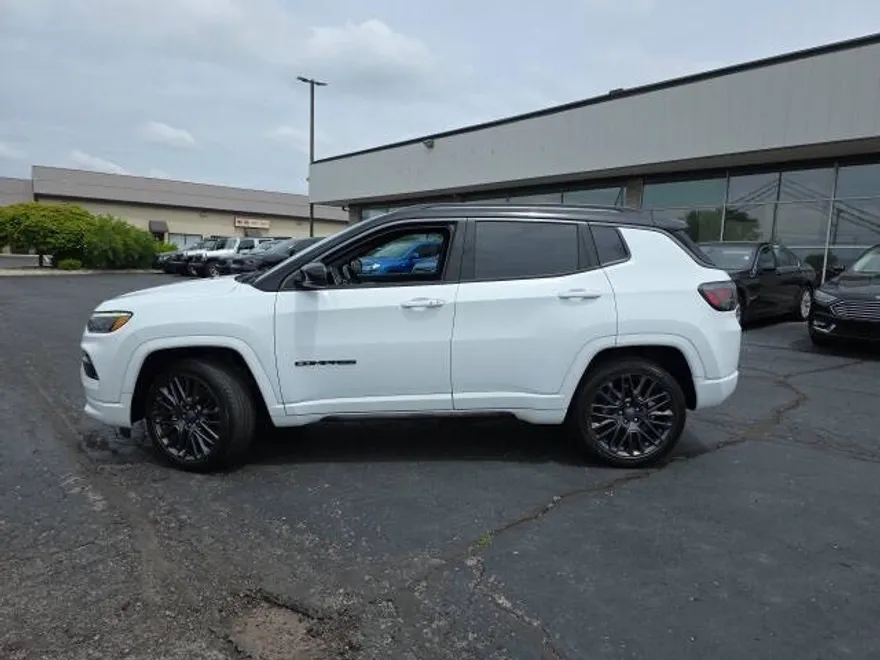 2022 Jeep Compass High Altitude photo 1