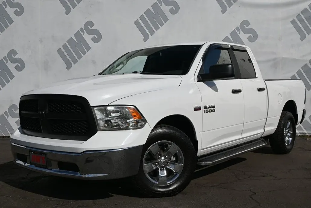2014 Ram 1500 SLT photo 1
