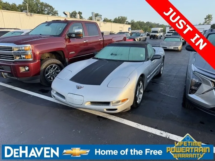 2000 Chevrolet Corvette photo 1