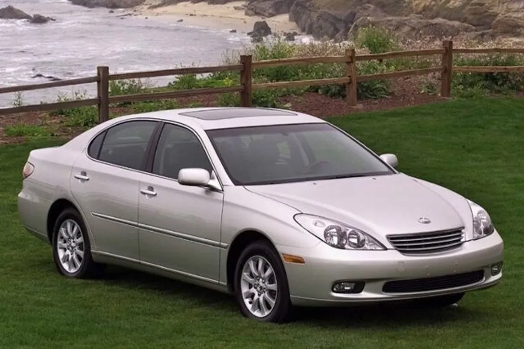 2003 Lexus ES 300 Base photo 1