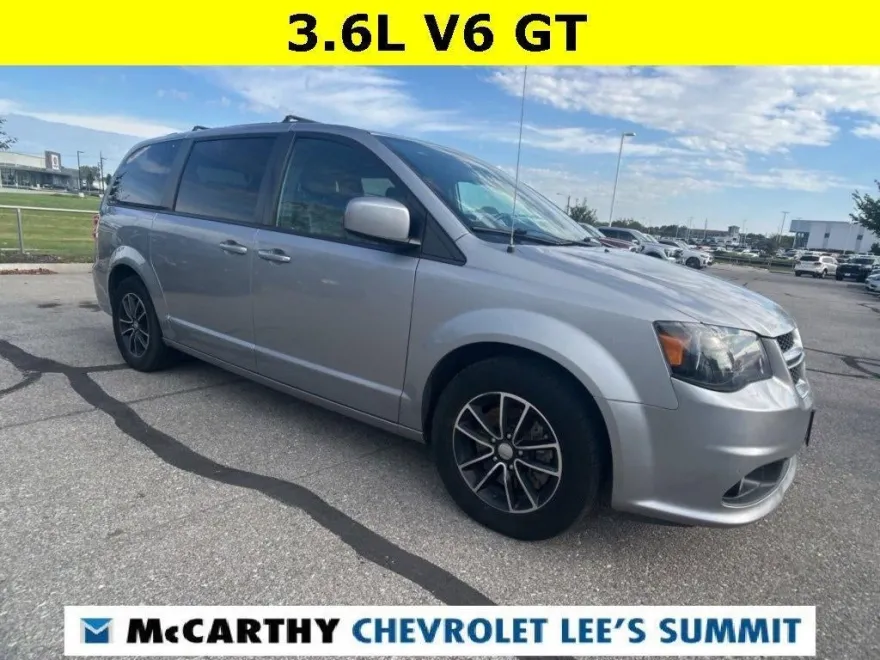 2018 Dodge Grand Caravan GT photo 1
