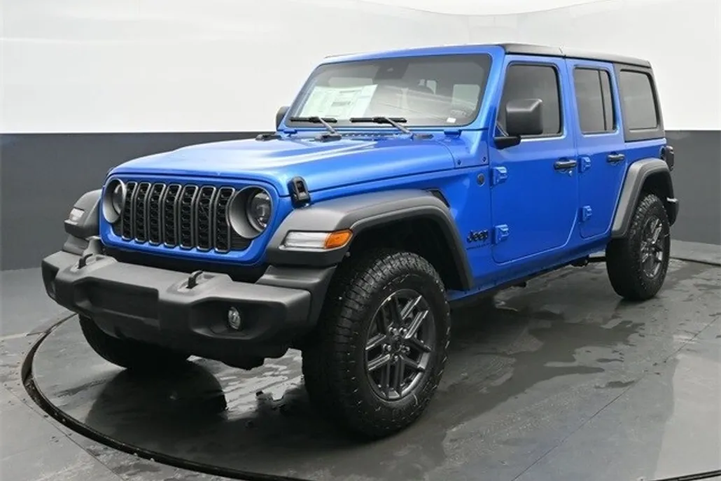 2025 Jeep Wrangler Sport S photo 1