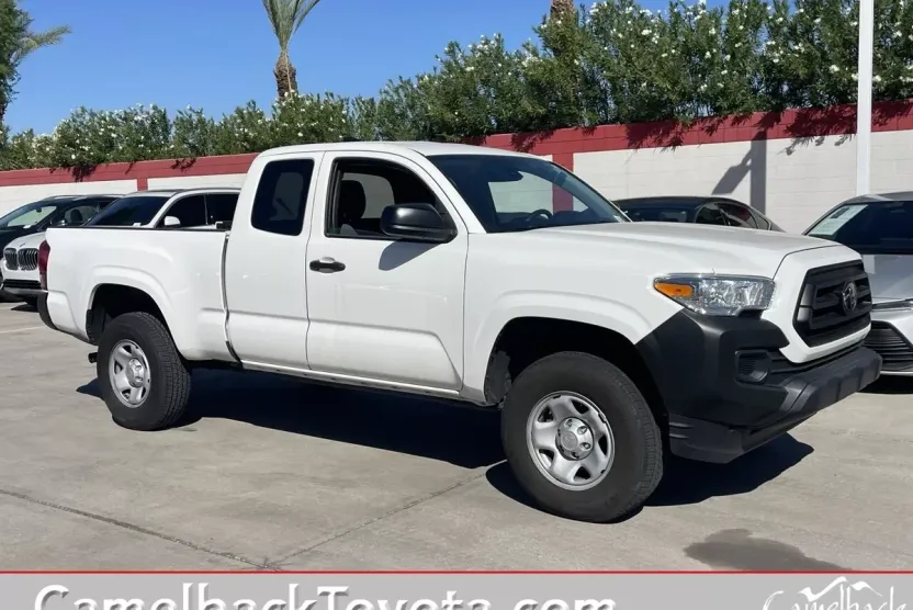 2023 Toyota Tacoma SR photo 1