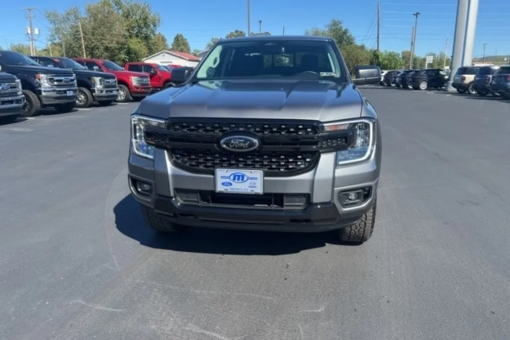 2025 Ford Ranger XLT photo 1