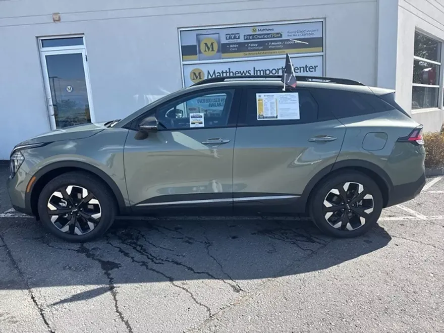 2024 Kia Sportage X-Line photo 1