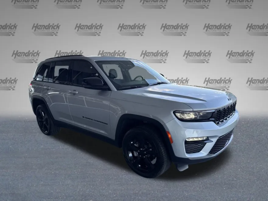 2025 Jeep Grand Cherokee Limited photo 1