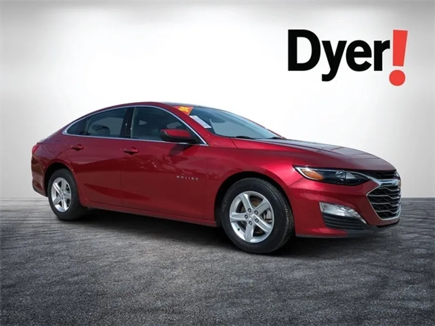 2024 Chevrolet Malibu 1LT photo 1