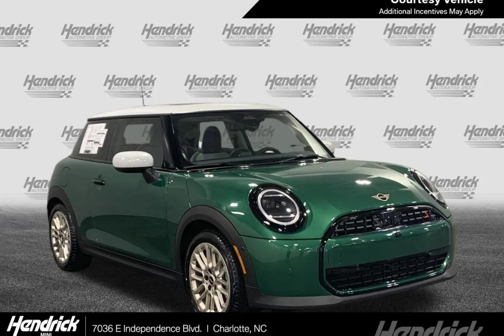 2025 Mini Cooper 2 Door Hardtop S photo 1