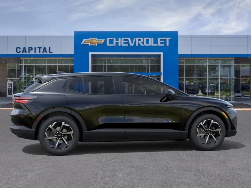 2026 Chevrolet Equinox EV 1LT photo 1