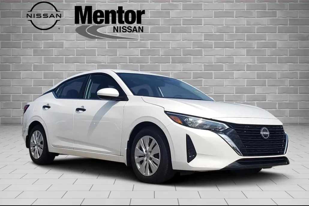2025 Nissan Sentra S photo 1