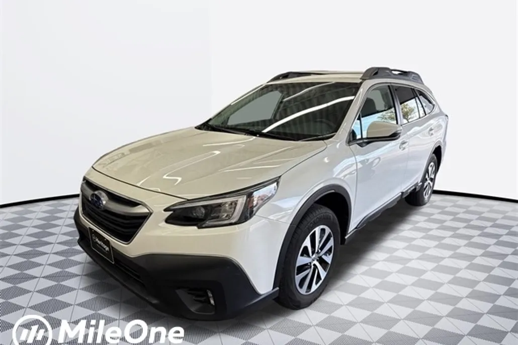 2022 Subaru Outback Premium photo 1