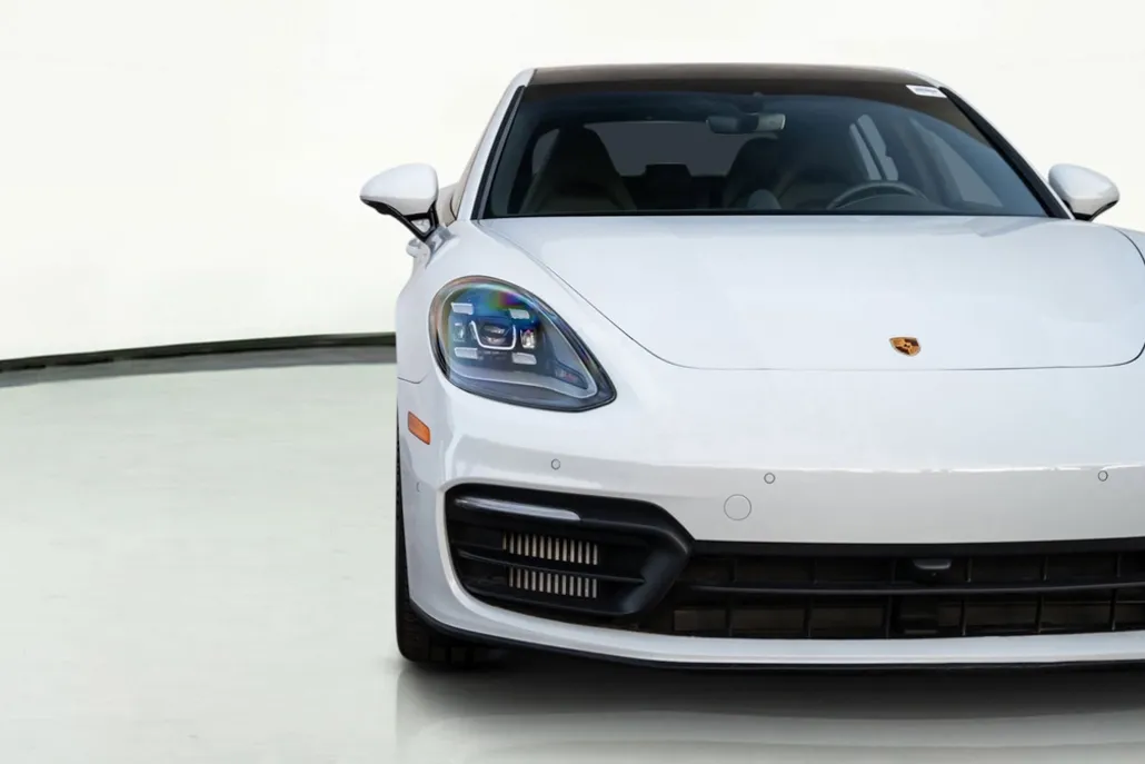 2022 Porsche Panamera Platinum photo 1