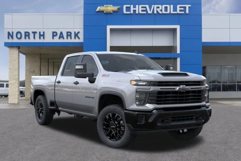 2026 Chevrolet Silverado 2500HD Custom photo 1