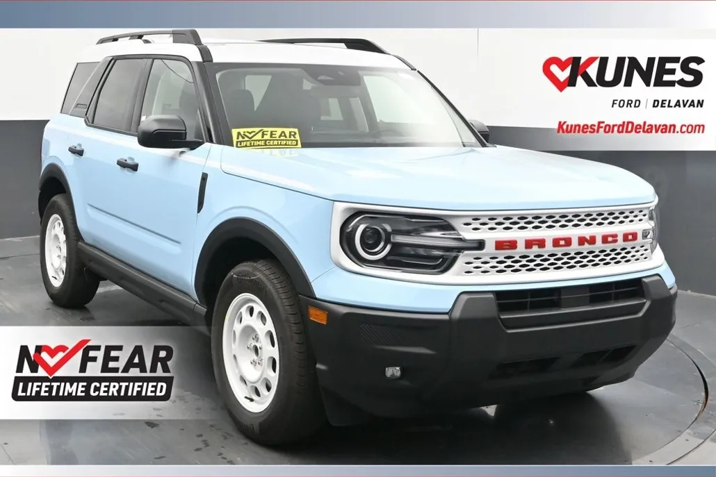 2025 Ford Bronco Sport Heritage photo 1