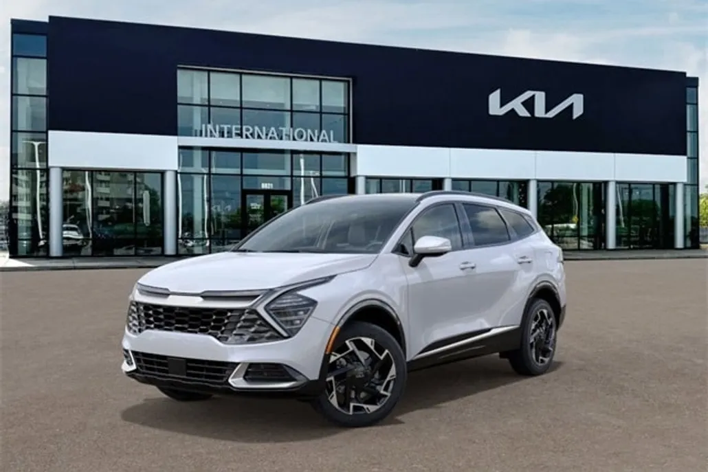 2025 Kia Sportage photo 1
