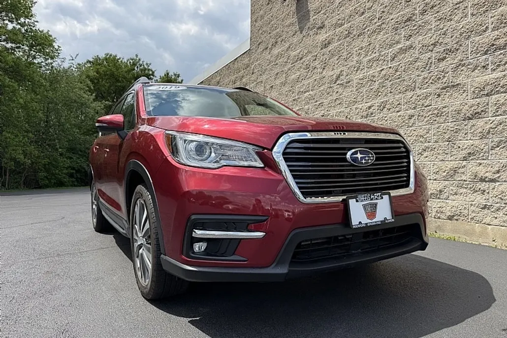 2019 Subaru Ascent Limited photo 1