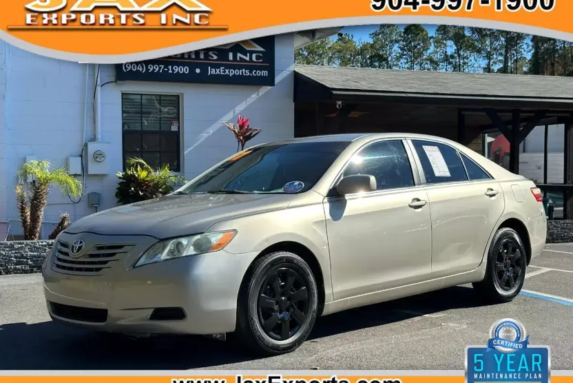 2007 Toyota Camry LE photo 1