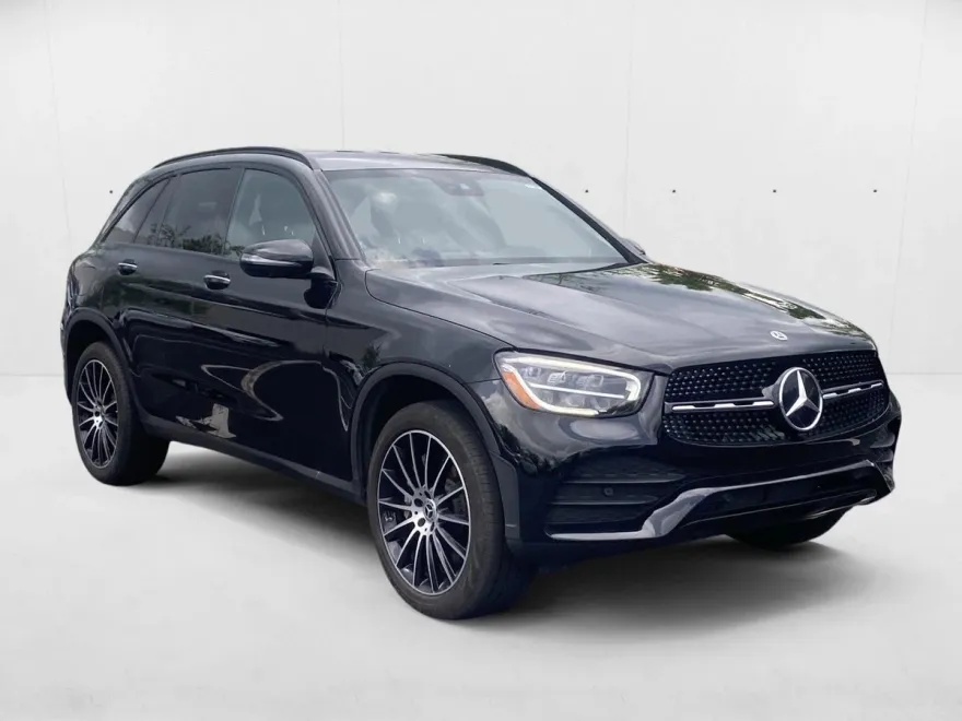 2022 Mercedes Benz GLC 300 photo 1