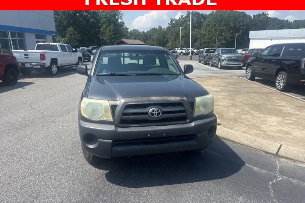 2010 Toyota Tacoma photo 1