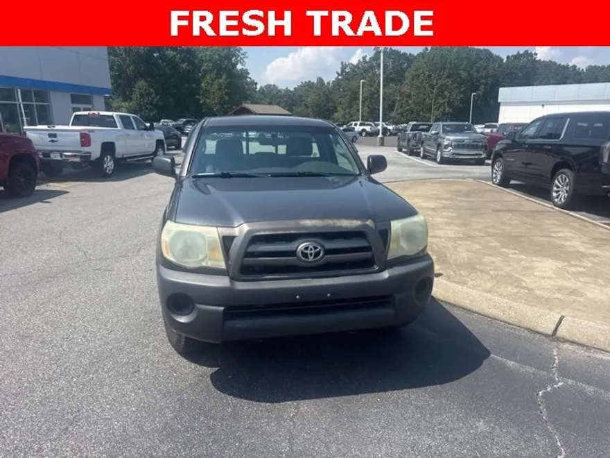 2010 Toyota Tacoma photo 1