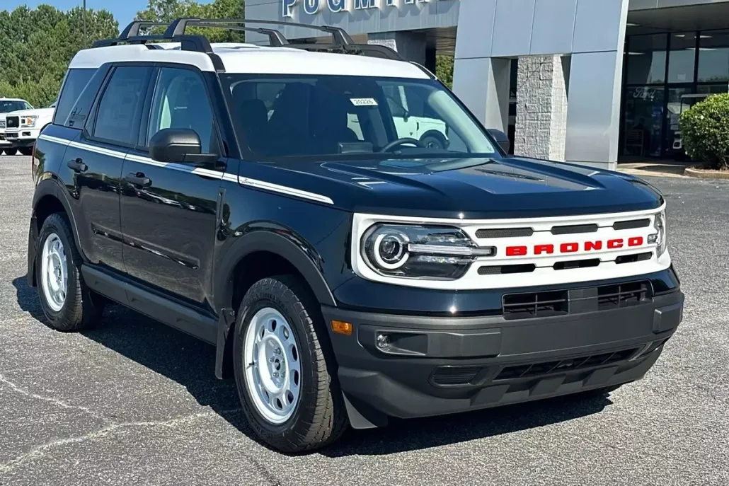 2024 Ford Bronco Sport Heritage photo 1