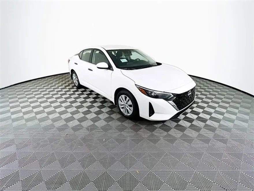 2025 Nissan Sentra S photo 1