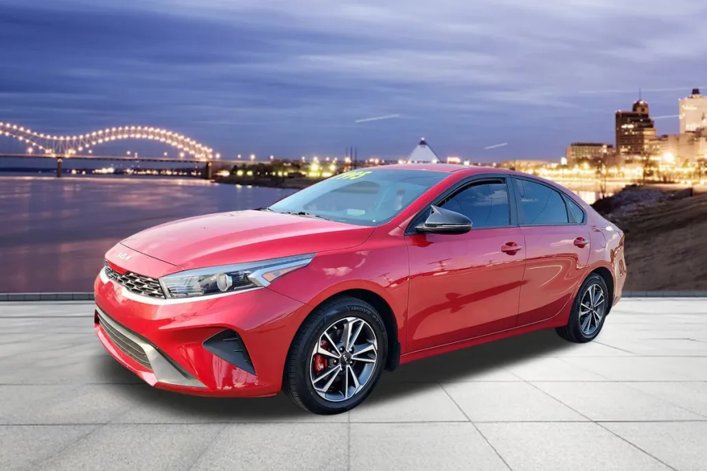 2024 Kia Forte LXS photo 1