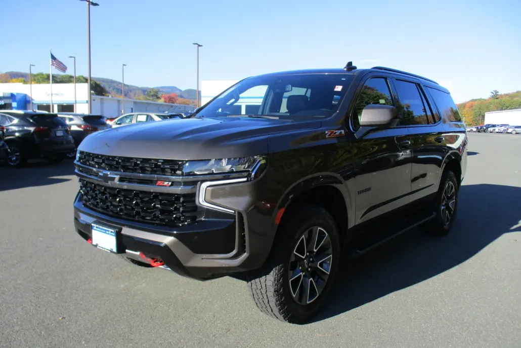 2021 Chevrolet Tahoe Z71 photo 1
