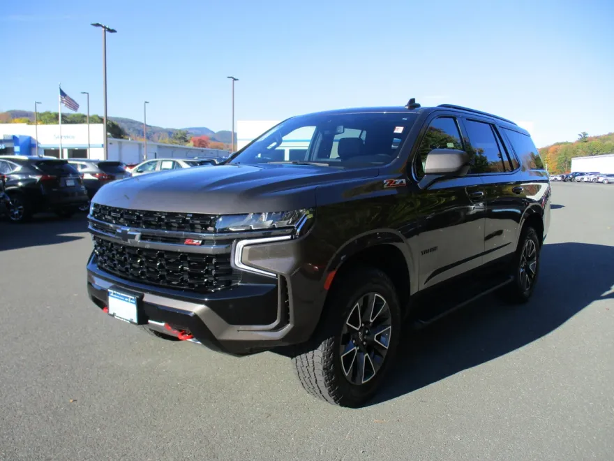 2021 Chevrolet Tahoe Z71 photo 1