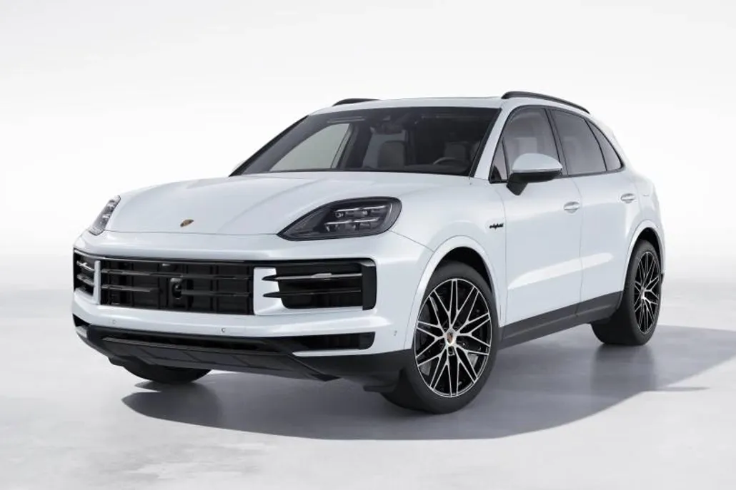 2026 Porsche Cayenne Hybrid photo 1