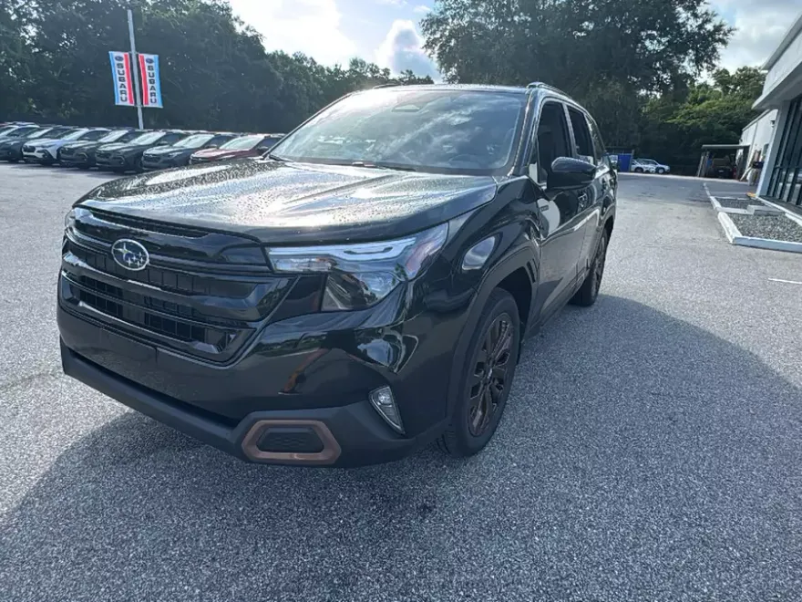 2025 Subaru Forester Sport photo 1