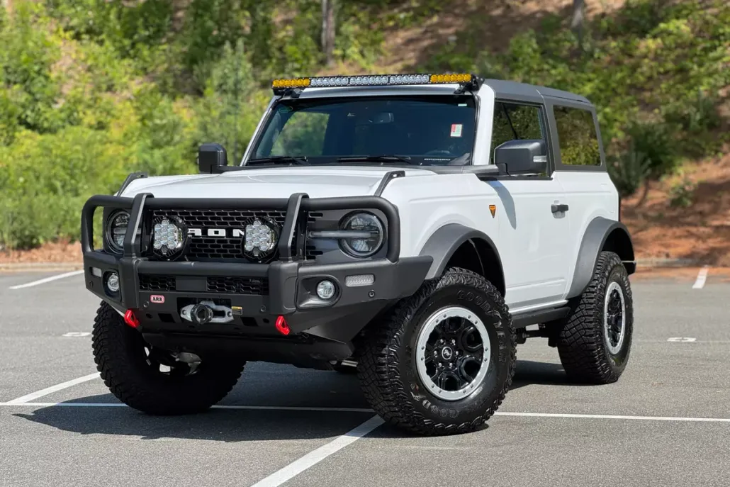 2024 Ford Bronco Badlands photo 1