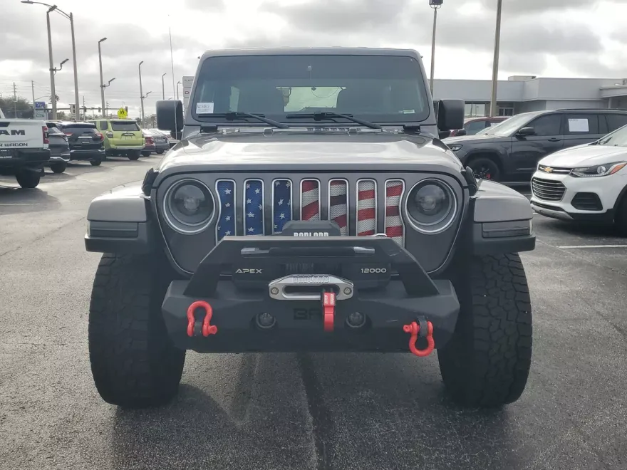 2022 Jeep Wrangler Unlimited Sahara photo 1